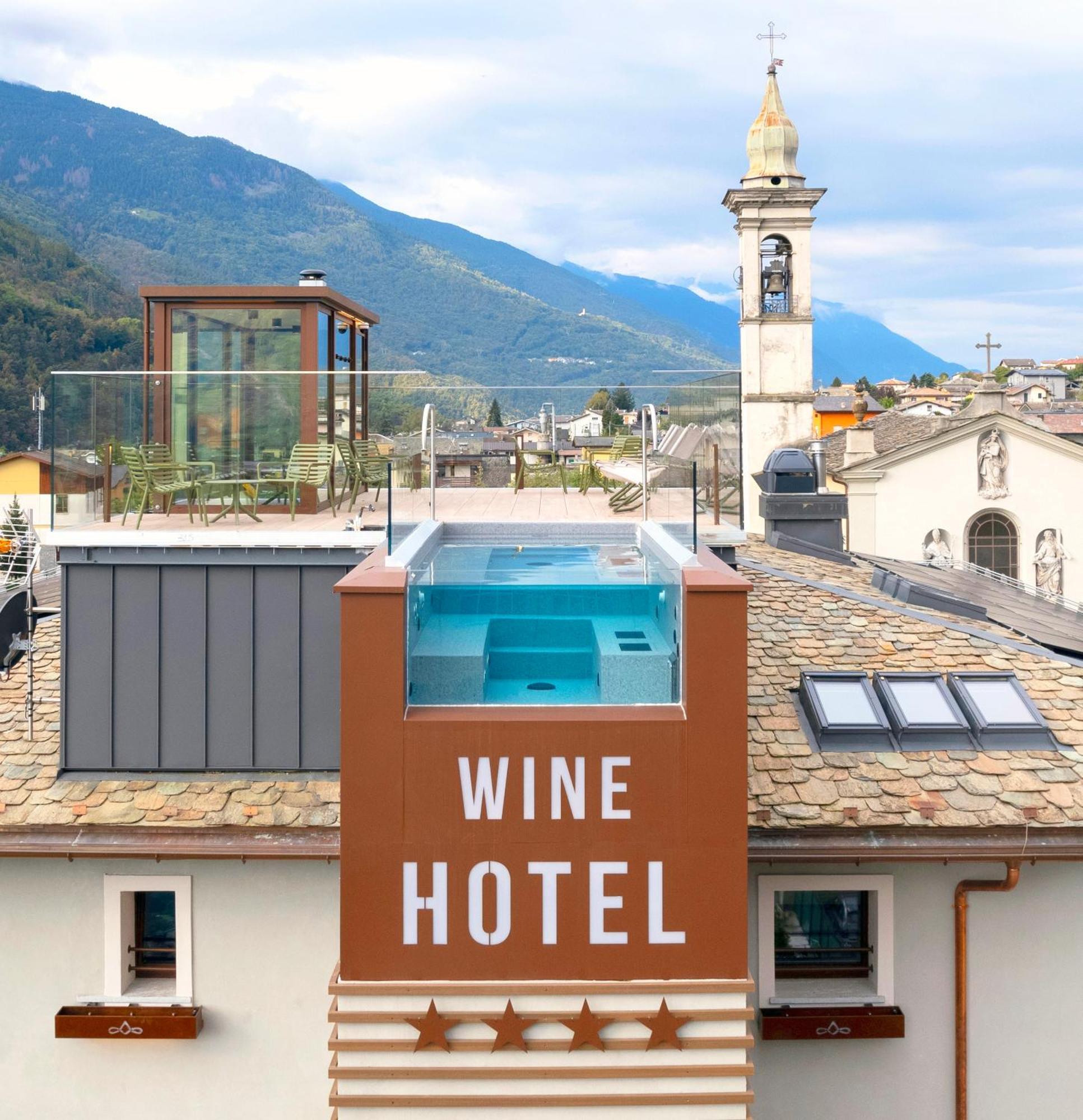 Wine Hotel San Carlo - Relais & Spa - Boutique Hotel Chiuro Eksteriør billede
