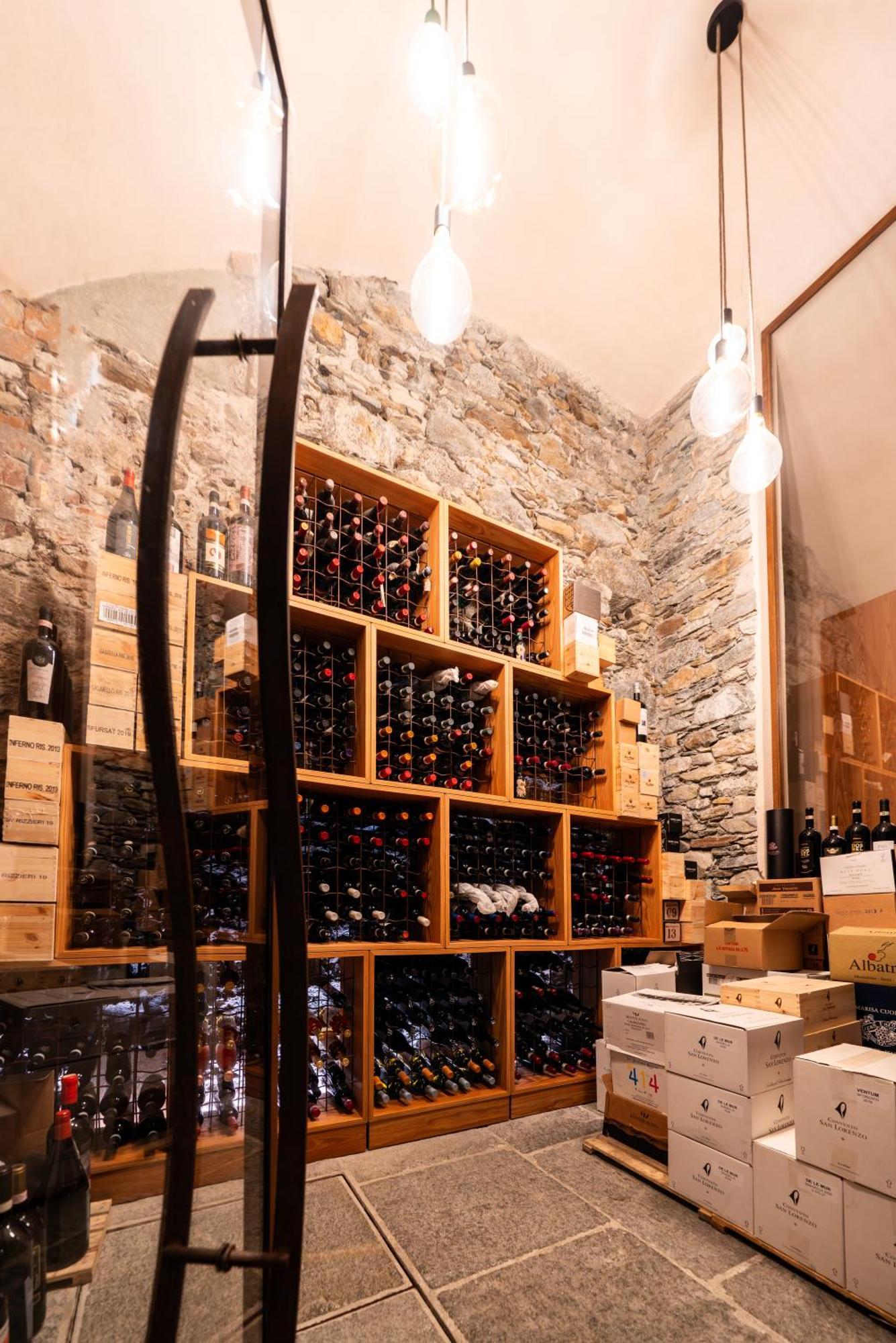 Wine Hotel San Carlo - Relais & Spa - Boutique Hotel Chiuro Eksteriør billede